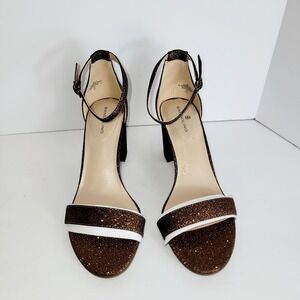 Bandolino Women's Armory 3" Heeled Sandal Bronze Glitter Size 9